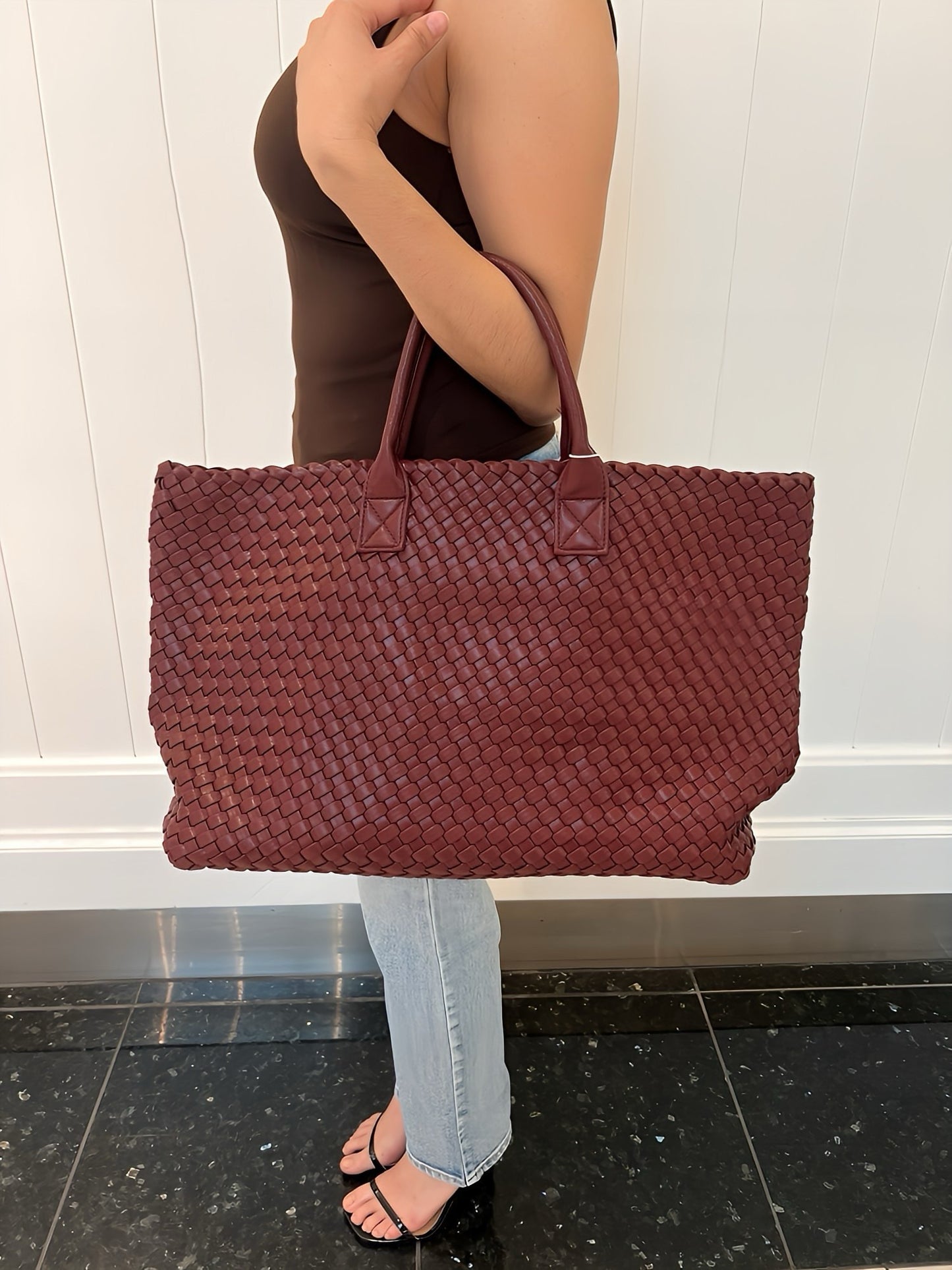 Trendy Places Woven Bag