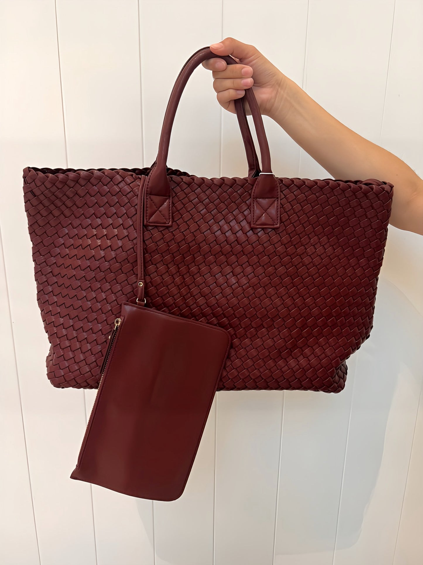 Trendy Places Woven Bag