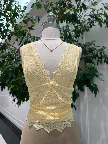 Sunny In Lace Top