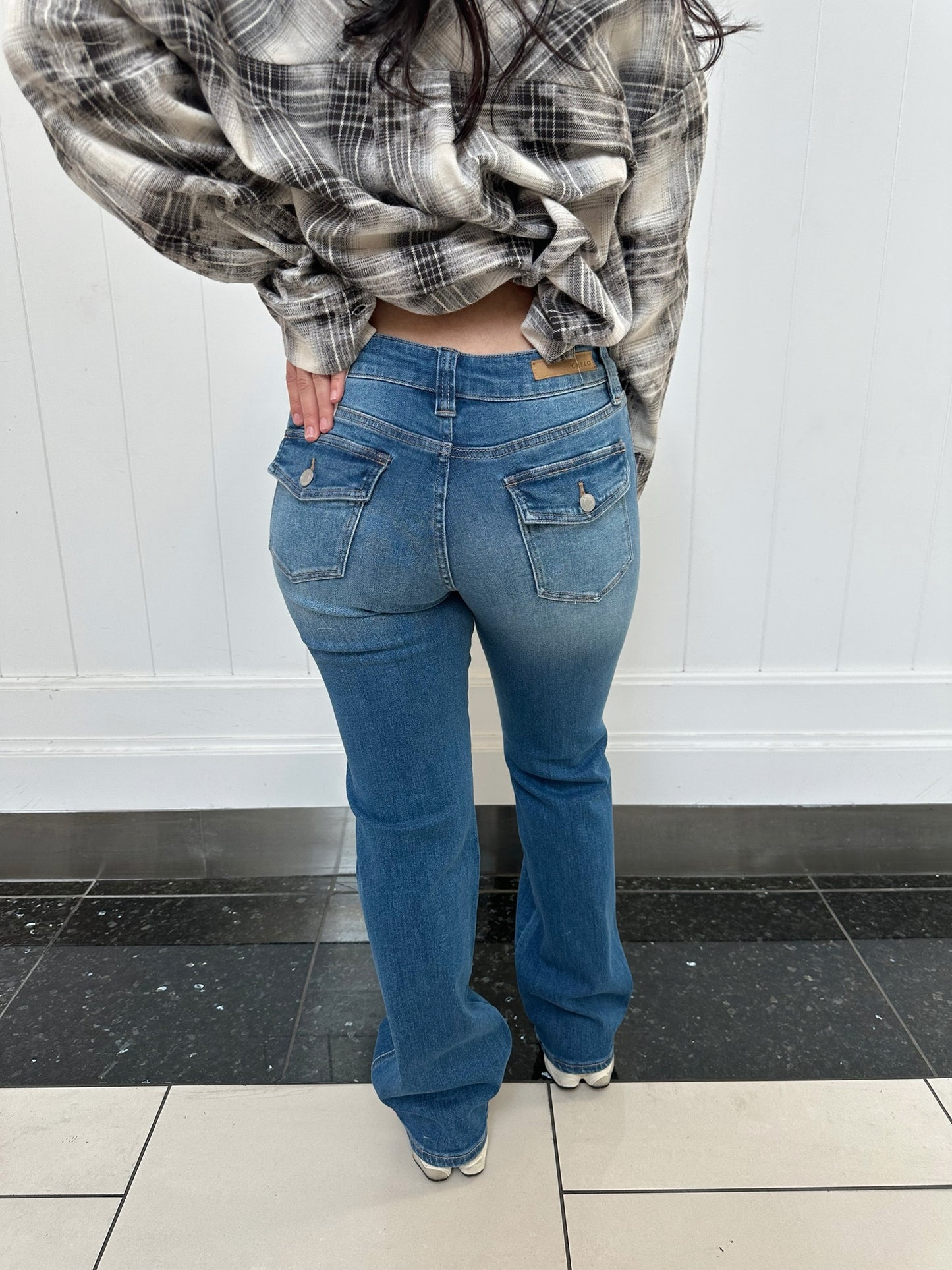 Mia Low Rise Jeans